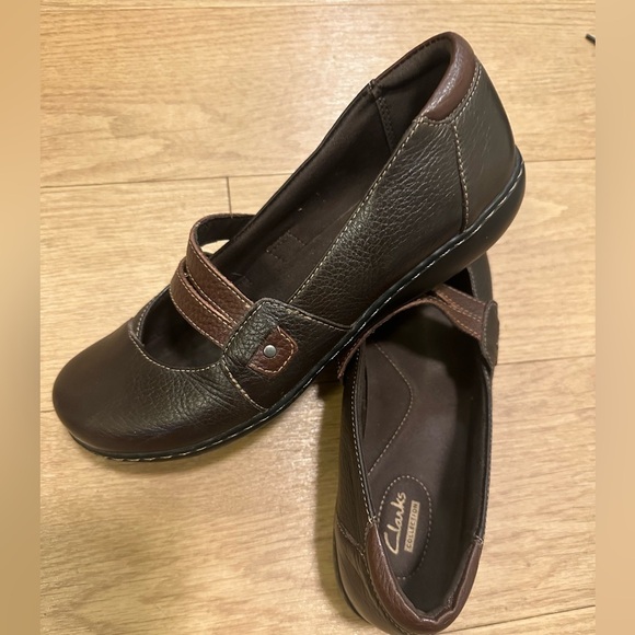 Clarks Bendables Ashland Bendable Twist Leather Mary Jane , size 10M - Picture 1 of 9